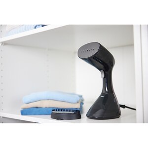 Aparat de calcat vertical GORENJE GS2100BKV, 2100W, 35g/min, 220ml, negru-mov Aparat de calcat vertical GORENJE GS2100BKV, 2100W, 35g/min, 220ml, negru-mov