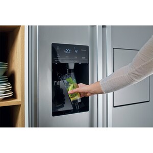Side by Side GORENJE NRS9182VXB1, NoFrost Plus, 560 l, H 179 cm, Clasa E, Dozator apa, gri Side by Side GORENJE NRS9182VXB1, NoFrost Plus, 560 l, H 179 cm, Clasa E, Dozator apa, gri