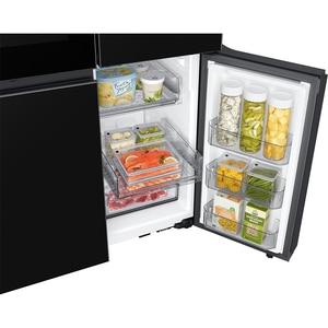 Side by Side SAMSUNG RF65DB970E22EO, No Frost, Beverage Center, 645 l, H 185 cm, Clasa E, Dozator apa, Wi-Fi, sticla neagra Side by Side SAMSUNG RF65DB970E22EO, No Frost, Beverage Center, 645 l, H 185 cm, Clasa E, Dozator apa, Wi-Fi, sticla neagra