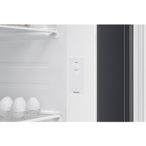 Side by Side SAMSUNG RS70F65QEFEO, No Frost, AI Energy, 659 l, H 178.4 cm, Clasa E, inox Side by Side SAMSUNG RS70F65QEFEO, No Frost, AI Energy, 659 l, H 178.4 cm, Clasa E, inox