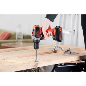 Masina de gaurit si insurubat (bormasina) BLACK&DECKER BCD003ME2K-QW, 18V, 2 x 2.5 Ah, 1400rpm Masina de gaurit si insurubat (bormasina) BLACK&DECKER BCD003ME2K-QW, 18V, 2 x 2.5 Ah, 1400rpm