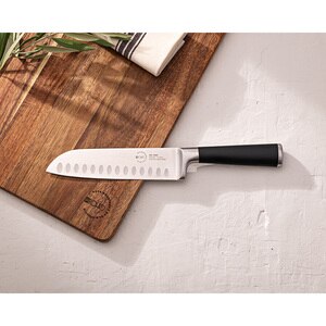 Set cutite SAN IGNACIO Bohio SG-4201, 4 piese, inox, 9 - 20cm, negru Set cutite SAN IGNACIO Bohio SG-4201, 4 piese, inox, 9 - 20cm, negru