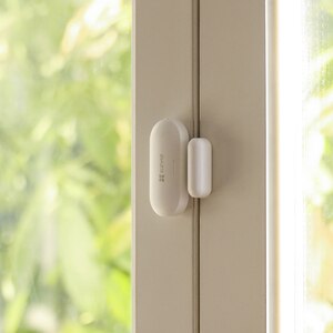Senzor usa / fereastra EZVIZ T2C, Wi-Fi, ZigBee, Alerte instantanee, Alarma antiefractie, alb Senzor usa / fereastra EZVIZ T2C, Wi-Fi, ZigBee, Alerte instantanee, Alarma antiefractie, alb