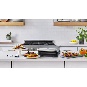 Sandwich maker BRAUN SnackMaker 5 SM5038, 800W, 3 placi detasabile, argintiu-negru Sandwich maker BRAUN SnackMaker 5 SM5038, 800W, 3 placi detasabile, argintiu-negru