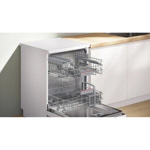 Masina de spalat vase independenta BOSCH SMS4HTW16E, 13 seturi, 6 programe, 60 cm, Clasa C, Wi-Fi, alb Masina de spalat vase independenta BOSCH SMS4HTW16E, 13 seturi, 6 programe, 60 cm, Clasa C, Wi-Fi, alb
