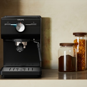 Espressor manual KRUPS Authentic XP381810, 2l, 15 bar, sistem Cappuccino, negru-argintiu Espressor manual KRUPS Authentic XP381810, 2l, 15 bar, sistem Cappuccino, negru-argintiu