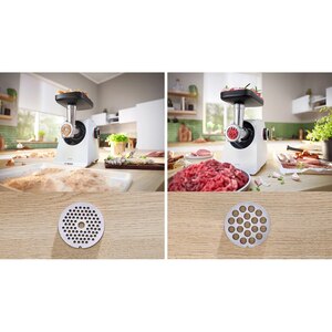 Masina de tocat carne BOSCH MFWS420W, 2.5kg/min, 1900W, accesoriu carnati/kebbe, alb-negru Masina de tocat carne BOSCH MFWS420W, 2.5kg/min, 1900W, accesoriu carnati/kebbe, alb-negru