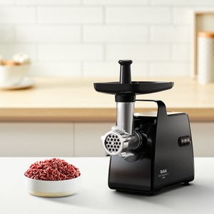 Masina de tocat carne TEFAL NE553838, 2.8kg/min, 2000W, accesoriu carnati/suc de rosii/kebbe, negru Masina de tocat carne TEFAL NE553838, 2.8kg/min, 2000W, accesoriu carnati/suc de rosii/kebbe, negru