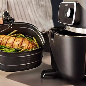 Friteuza cu aer cald PHILIPS Combi XXL HD9880/90, 2kg, 8.3l, 2200W, negru-argintiu Friteuza cu aer cald PHILIPS Combi XXL HD9880/90, 2kg, 8.3l, 2200W, negru-argintiu