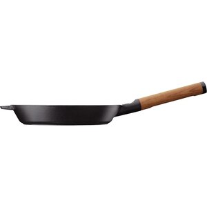 Tigaie FISKARS Norden, 26 cm, fonta, negru Tigaie FISKARS Norden, 26 cm, fonta, negru