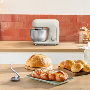 Robot de bucatarie TEFAL Essential QB160138, vas 4.8l, 800W, 6 trepte viteza, alb-argintiu Robot de bucatarie TEFAL Essential QB160138, vas 4.8l, 800W, 6 trepte viteza, alb-argintiu