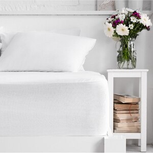 Protectie saltea Mila Home, 180 x 200 cm, impermeabila, bumbac Protectie saltea Mila Home, 180 x 200 cm, impermeabila, bumbac