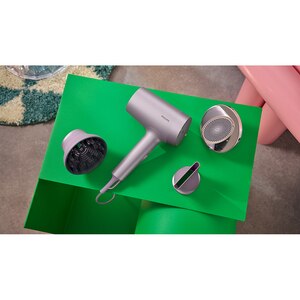 Uscator de par PHILIPS Seria 7000 BHD723/10, 1800W, 2 viteze, 4 trepte temperatura, ThermoShield, bej Uscator de par PHILIPS Seria 7000 BHD723/10, 1800W, 2 viteze, 4 trepte temperatura, ThermoShield, bej
