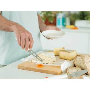 Cutit branzeturi FISKARS Functional Form 1015987, 12cm, alb Cutit branzeturi FISKARS Functional Form 1015987, 12cm, alb