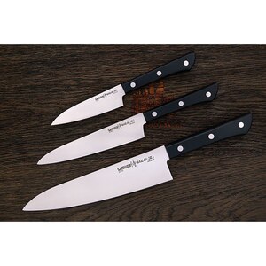 Set cutite SAMURA Harakiri SHR-0220B, 3 piese, 9.9 - 20.8cm, otel, negru Set cutite SAMURA Harakiri SHR-0220B, 3 piese, 9.9 - 20.8cm, otel, negru