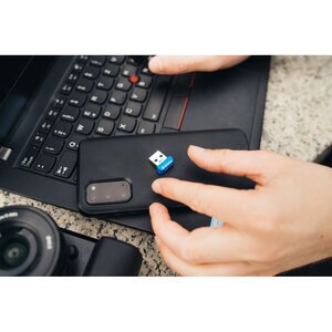 Memorie USB VERBATIM Store 'n' Stay NANO, 64GB, USB 3.0, albastru Memorie USB VERBATIM Store 'n' Stay NANO, 64GB, USB 3.0, albastru