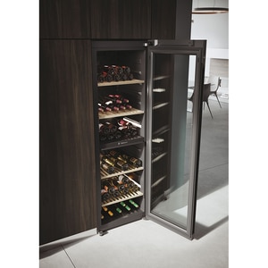 Racitor de vinuri HAIER HWS236GDEH1, 236 sticle, H 190 cm, Clasa E, Wi-Fi, negru Racitor de vinuri HAIER HWS236GDEH1, 236 sticle, H 190 cm, Clasa E, Wi-Fi, negru