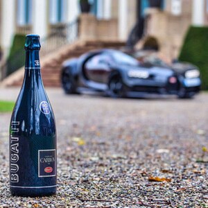 Sampanie alba Carbon Cuvee Bugatti Jeroboam GBX, 3L Sampanie alba Carbon Cuvee Bugatti Jeroboam GBX, 3L