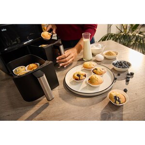 Friteuza cu aer cald dubla BRAUN TwinCook 3 TD3030IBK, 8l, 1.8kg, 2850W, negru-argintiu Friteuza cu aer cald dubla BRAUN TwinCook 3 TD3030IBK, 8l, 1.8kg, 2850W, negru-argintiu