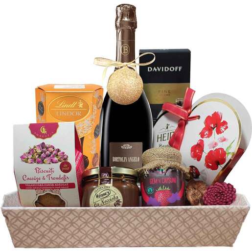 Cos cadou LUXURY BASKETS Beautifull Flavors 8BF Cos cadou LUXURY BASKETS Beautifull Flavors 8BF