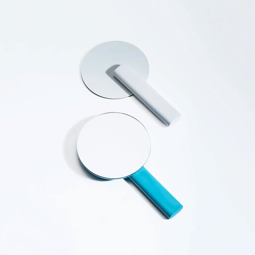 Oglinda cosmetica SPIN Paddle Vanity, 15 x 25 cm, metal, alb Oglinda cosmetica SPIN Paddle Vanity, 15 x 25 cm, metal, alb