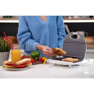 Sandwich maker MYRIA MY4108, 750W, alb Sandwich maker MYRIA MY4108, 750W, alb